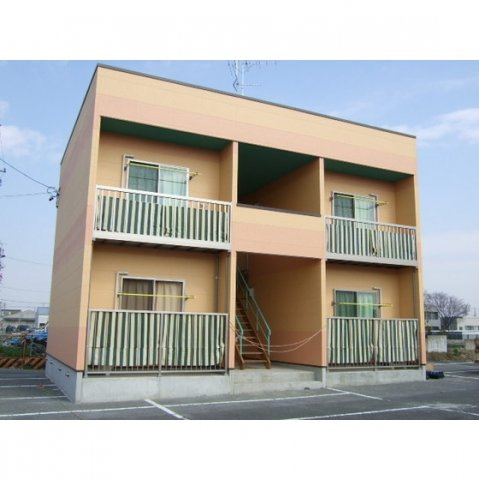 岐阜市柳津町下佐波１丁目のアパートの外観