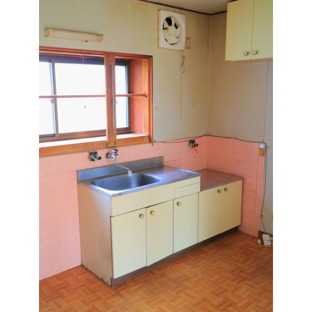 岐阜市鏡島の一戸建てのキッチン