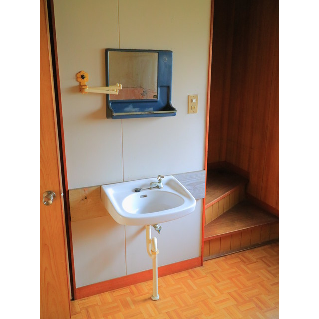 岐阜市鏡島の一戸建ての洗面所