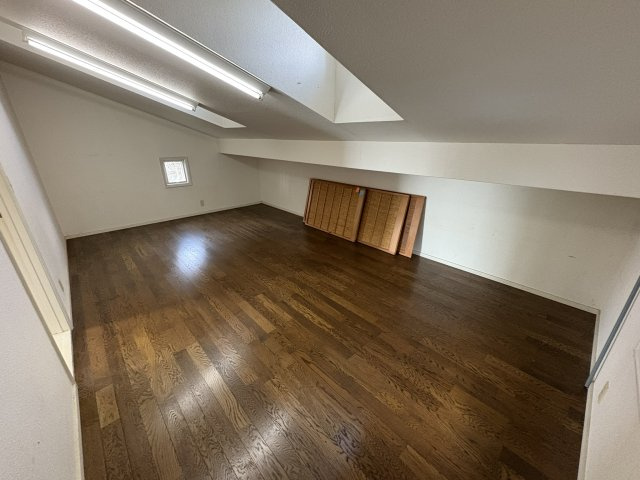 神戸市北区道場生野の洋室