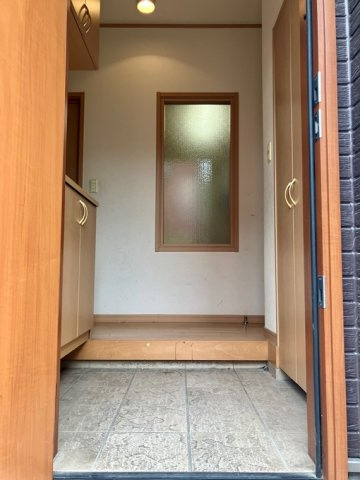 相模町戸建のロビー