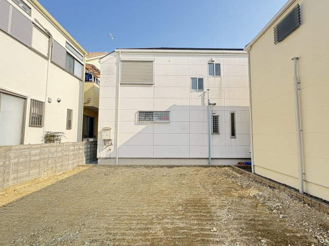 鴻池売り土地の外観|敷地内を間口付近から撮影