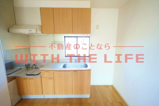 ファミールハイツこもりの【キャッシュバック対象物件】のキッチン|きれいなキッチンです