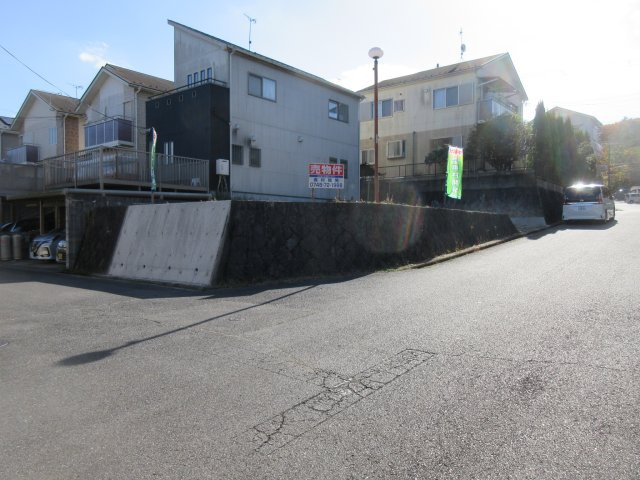 湖南市吉永　瑞美が丘団地の前面道路含む現地写真