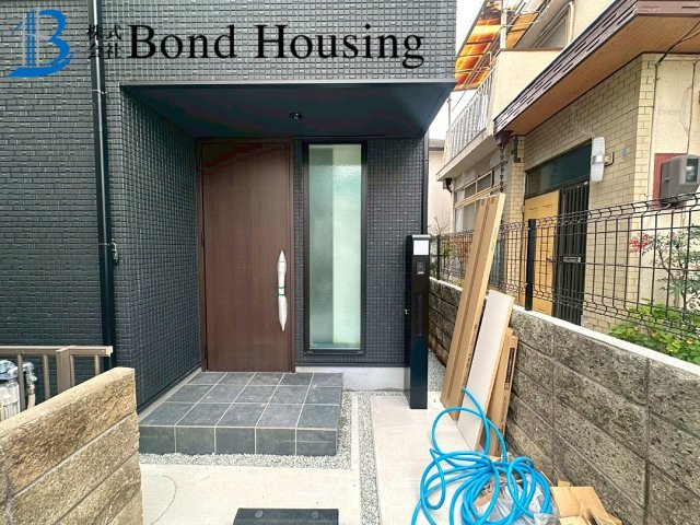 大容量のWIC 閑静な住宅地　千鳥が丘　限定1棟の前面道路含む現地写真