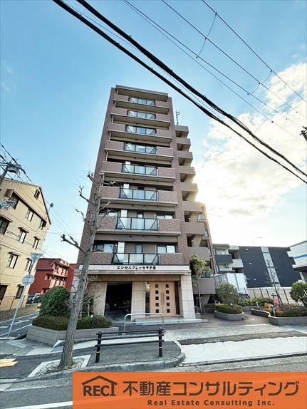 エンゼルクレッセ甲子園の外観