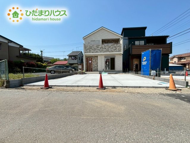 深谷市上野台　ブルーミングガーデン　新築一戸建て　02の駐車場