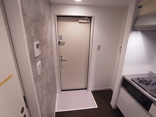 神戸市兵庫区北逆瀬川町のアパートの玄関