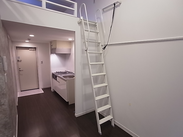 神戸市兵庫区北逆瀬川町のアパート