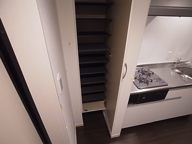 神戸市兵庫区北逆瀬川町のアパート