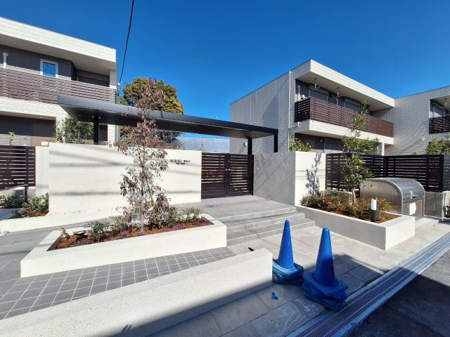 ＢＯＲＩＫＩいちかわ須和田ＥＡＳＴのエントランス|★新築★子育て共感コンセプト