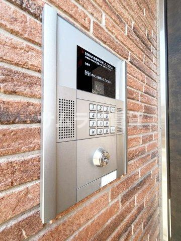 パインテール千成のエントランス