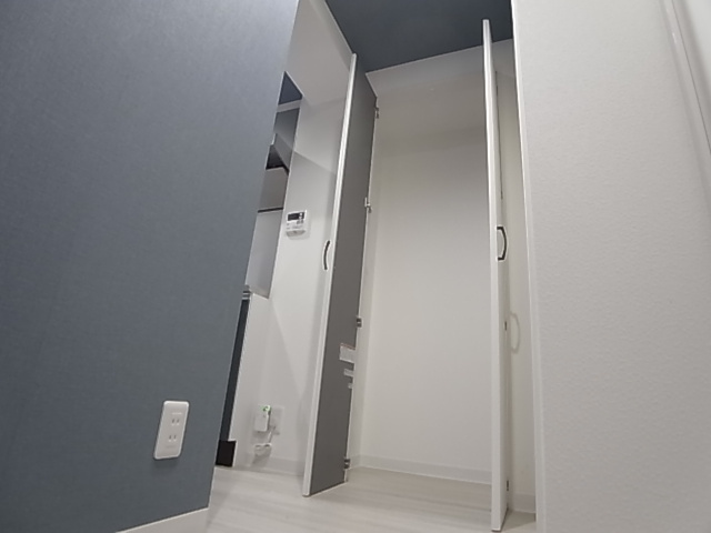 神戸市兵庫区鍛冶屋町１丁目の賃貸マンションの収納|クローゼット