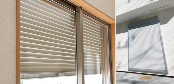 仲介手数料不要　リナージュ東区東野2丁目24－１期【秋津小・東野中】の防犯設備|シャッター付きサッシ窓（手動）
1階の一部開口部には、外部からの侵入を防ぐシャッター（手動）を設置しています。遮音性や断熱性があり、目隠し等にもご利用いただけます。