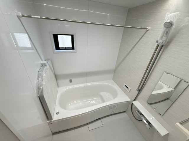 ウイングスカイ南大塚未入居戸建　全10棟の浴室