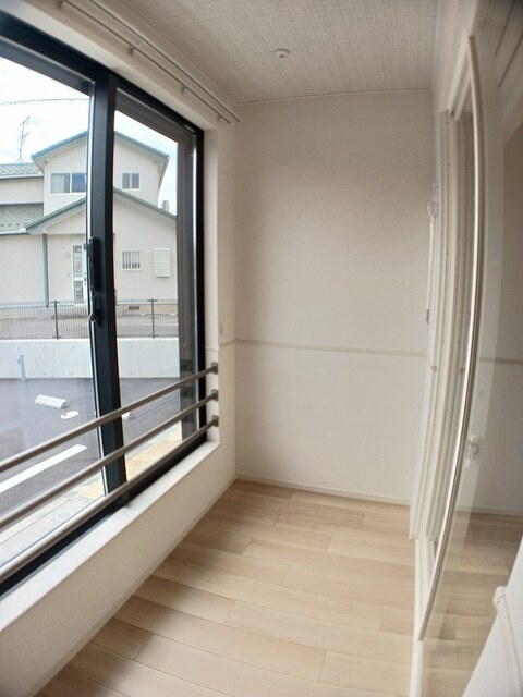 シャ・ラ・ラのバルコニー