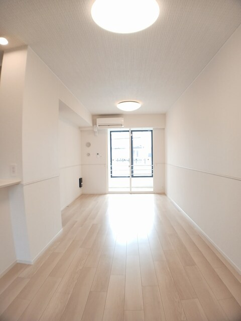 シャ・ラ・ラの居間・リビング