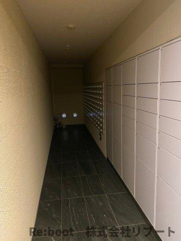 LIME RESIDENCE HIGASHINAKAYAMA のロビー