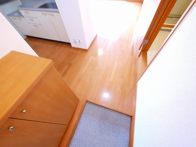 クレールマーマの玄関|明るい玄関です