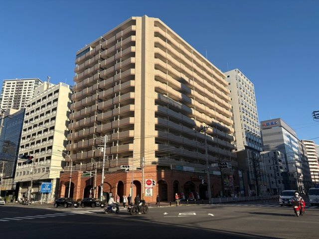 横浜市西区平沼１丁目の事務所の外観