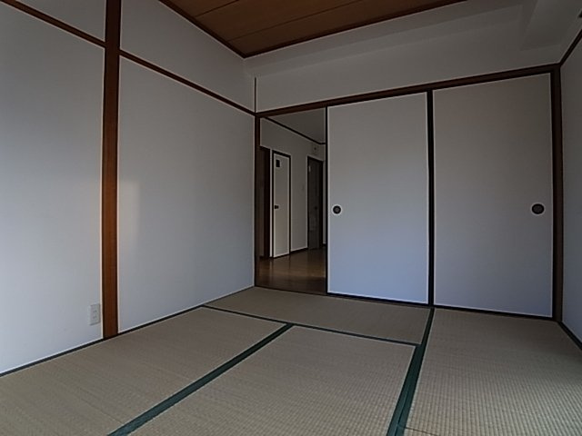 神戸市兵庫区下祇園町の賃貸マンション