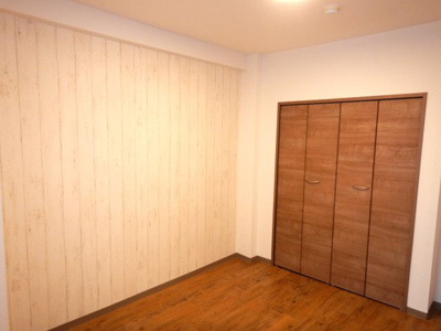 【洋室】 | エクレール岩槻弐番館