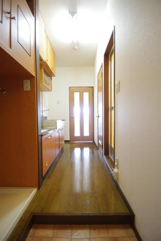 熊本市中央区新屋敷３丁目の賃貸マンションの玄関