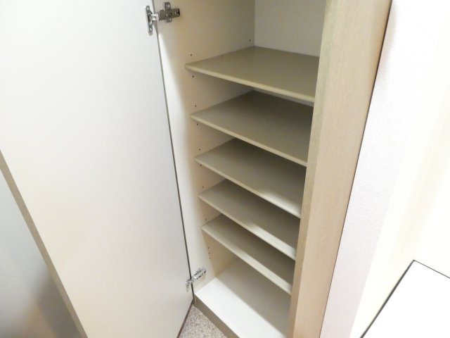 スクエアK2宝塚の収納