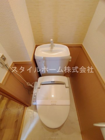 ソレイユ北島　Aのトイレ|別部屋写真です。