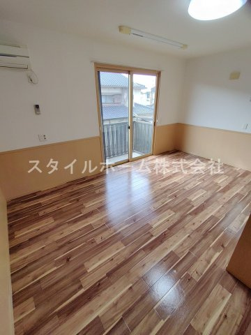 ソレイユ北島　Aの居間・リビング|イメージ写真です。