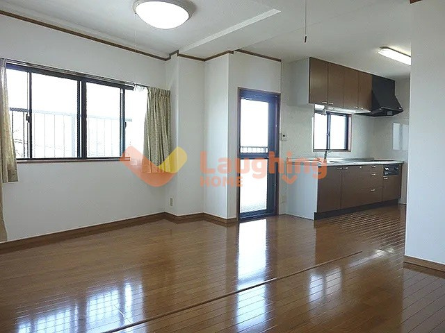 ベア・シャトーの居間・リビング|ゆったりとした居間です