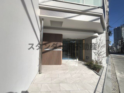 【エントランス】 | シーズンフラッツ梅田EAST