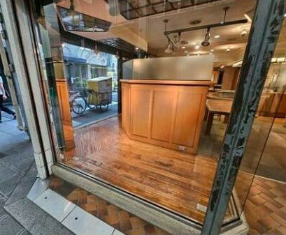 日之出通り商店街　路面店舗の外観|おしゃれな外観です