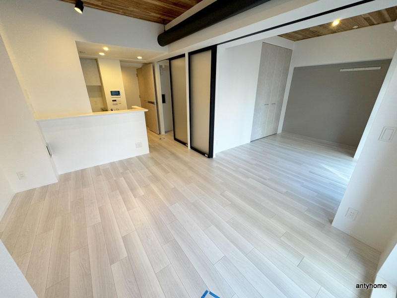 アーバネックス天満橋South　仲介手数料無料の居間・リビング