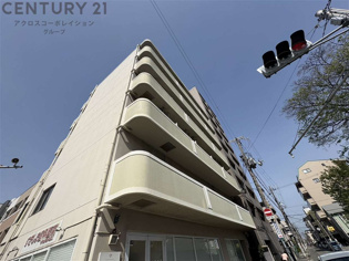 サンホームズ内山の外観
