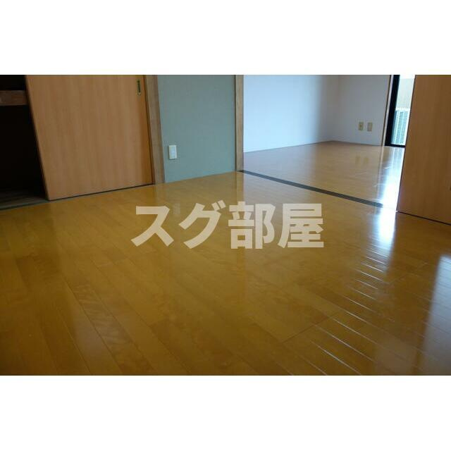 ライフステージ広瀬京田Ⅰの居間・リビング