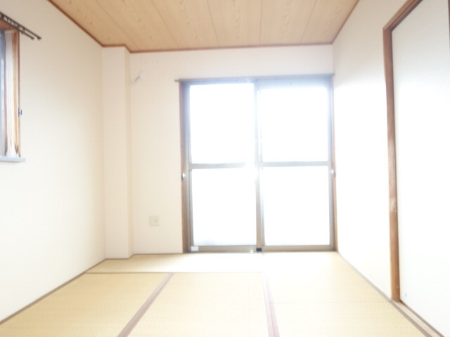 ルミエールＳＡＴＯＨの寝室