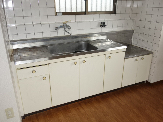 ルミエールＳＡＴＯＨのキッチン