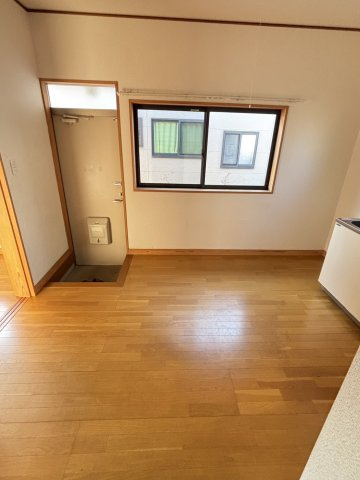 助川戸建の居間・リビング