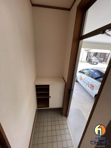 メゾンつつみの玄関