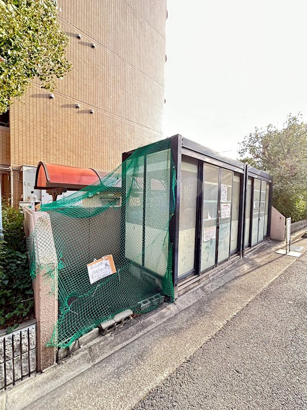 神戸市中央区東雲通１丁目の賃貸マンションの外観