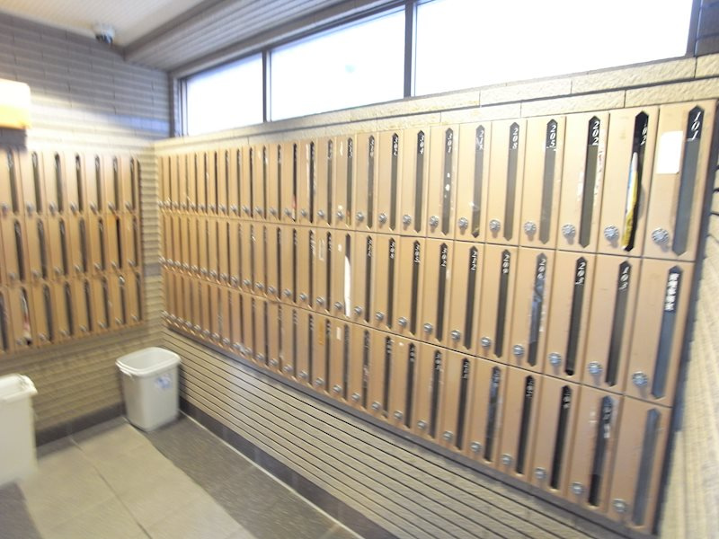 神戸市中央区東雲通１丁目の賃貸マンションの外観