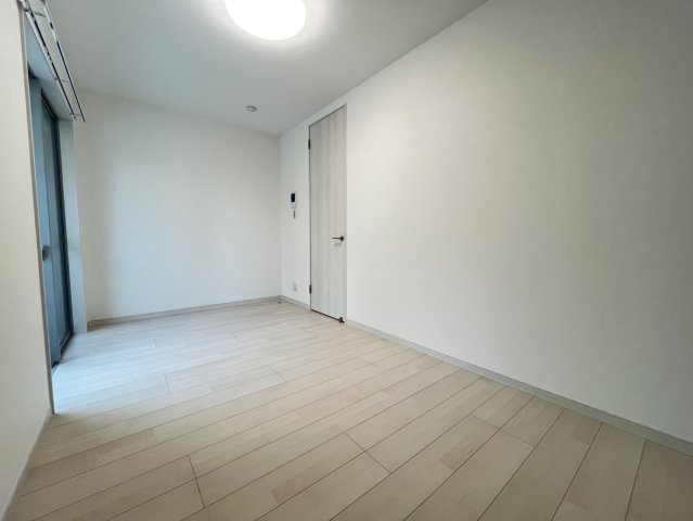 アバンティオ近鉄長瀬の洋室