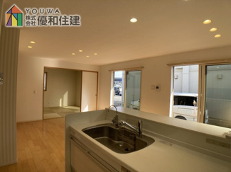 【居間・リビング】 | 中古戸建　垂水区舞多聞西８丁目