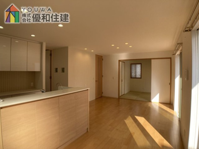 【居間・リビング】 | 中古戸建　垂水区舞多聞西８丁目
