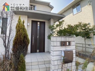 【玄関】 | 中古戸建　垂水区舞多聞西８丁目