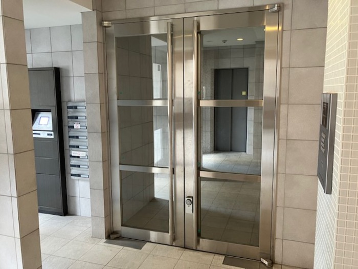 ESPERANZA広中町のエントランス