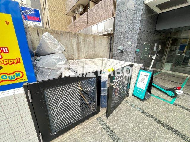 Blue Bee桜川駅前のその他
