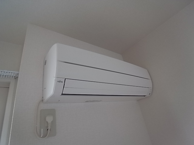 神戸市北区鈴蘭台東町３丁目のアパートの設備|エアコン