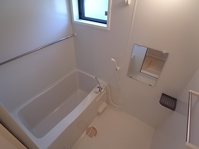 神戸市北区鈴蘭台東町３丁目のアパートの浴室|浴室